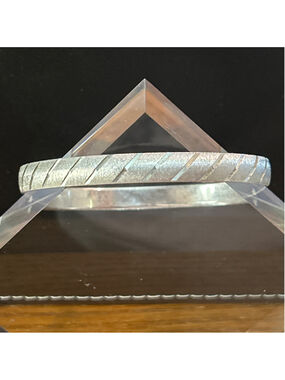 Women's Vintage Monet Silver Tone Textured Bangle Bracelet One Size